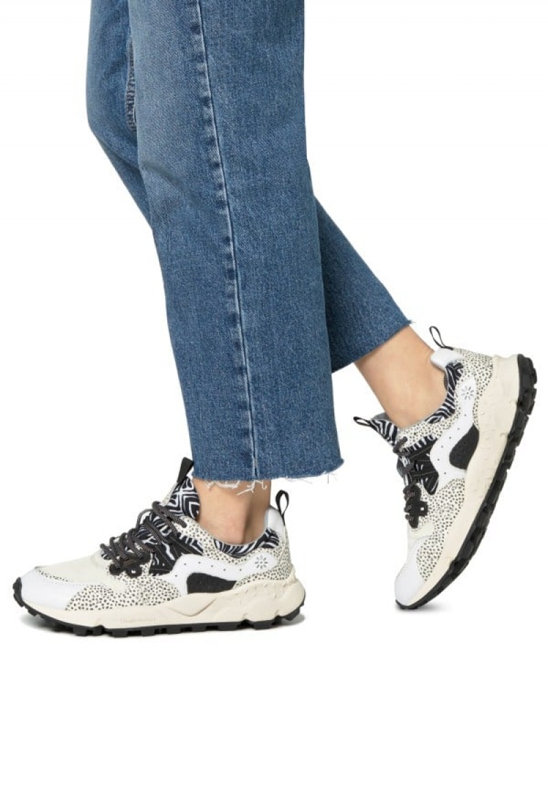 Adidasy Damskie Flower Mountain Yamano 3 Uni Białe Czarne | ZUD789BA